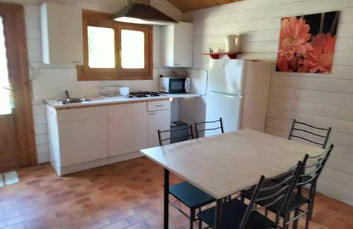 Devillac Chalet De Esquí | Camping Fontaine Du Roc *** - Bonito Chalet 3 Habitaciones 5 Personas