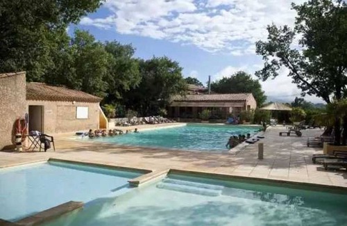 Saint-Saturnin-les-Apt Casa | Camping 3 étoiles - Piscine - eebbcg