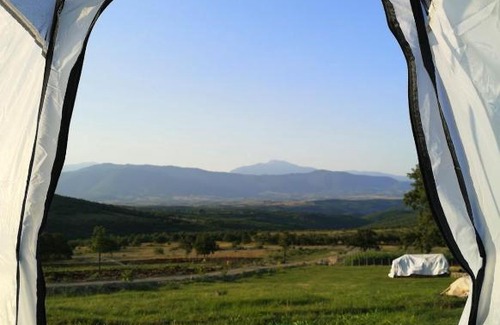 Kukes County Apartamento | Camping Helshan