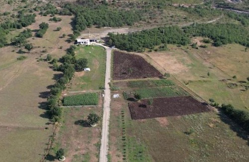 Kukes County Apartamento | Camping Helshan