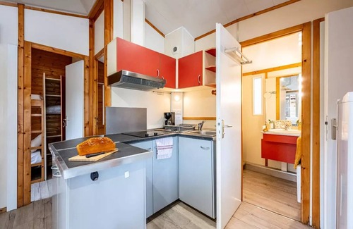 Badefols-sur-Dordogne Chalet De Esquí | Camping Les Bö-Bains **** - Chalet STAR Sunday/Sunday 3 bedrooms (45 m²) - n°22 to 27 8 people