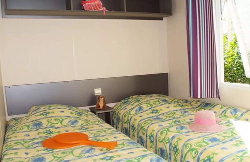 Beynes Casa | Camping La Célestine* - TEXAS COMFORT 6 people