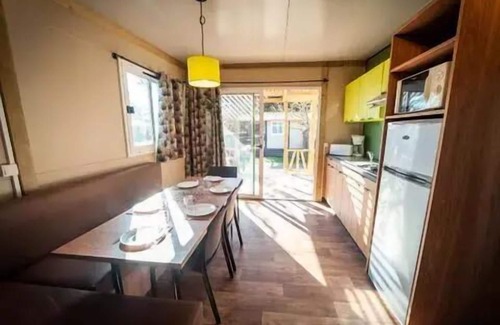 Serignan-Plage Chalet De Esquí | Camping La Maïre *** - Chalet for 6 People