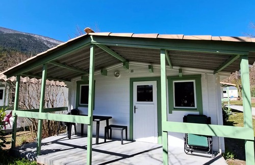 Annot Chalet De Esquí | Camping La Ribière*** - 2 room chalet 4 people Without Sanitary