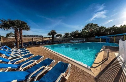 Fouesnant Casa | Camping La Roche Percée **** - Comfort 3-room mobile home for 4 people
