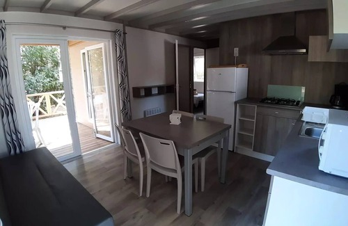 Carqueiranne Chalet De Esquí | Camping Le Beau Vézé **** - Chalet Vanille 4 habitaciones 6/8 personas