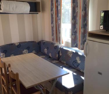 Vic-la-Gardiole Otro | camping le clos fleuri