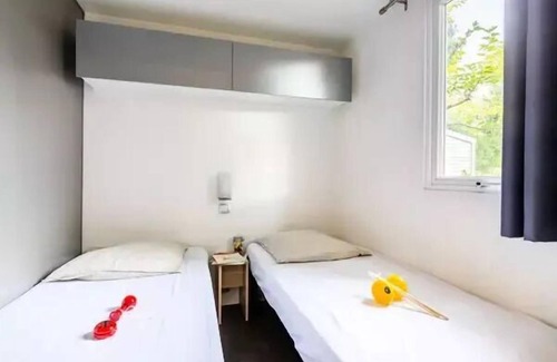 Lancieux Casa | Camping Le Soleil de Saint-Sieu *** - Classic XL 3-room mobile home for 4 people