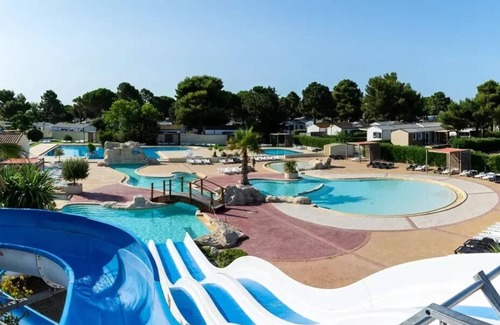 Vendres Chalet De Esquí | Camping Les Mûriers **** - Luxury Chalet 4 Rooms 6 People Air Conditioned + TV
