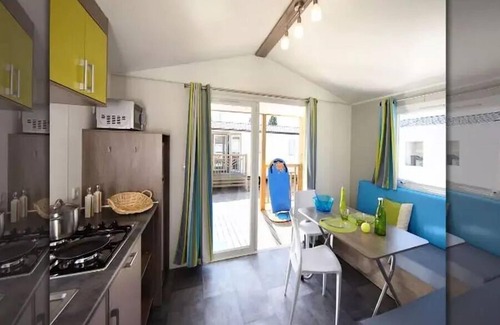 Saint-Paul-en-Born Casa | Camping maeva Escapades La Clairière **** - Comfort Mobile Home 3 Rooms 4 People + TV