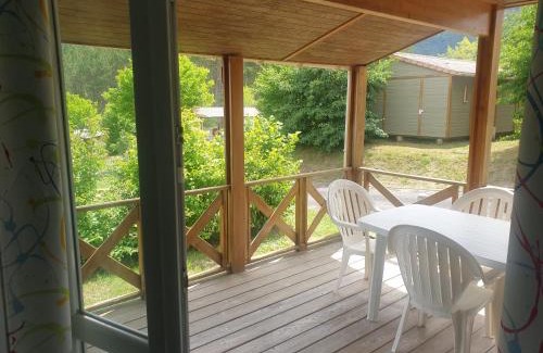 Quillan Otro | CAMPING MUNICIPAL LA SAPINETTE