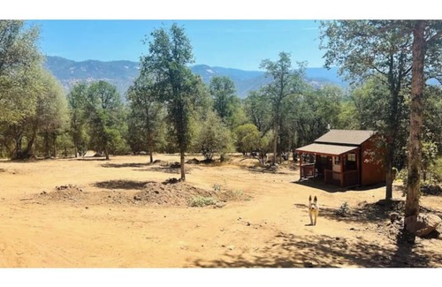 Squaw Valley Alquiler De RV | Camping near Sequoia Kings Canyon National Park #8