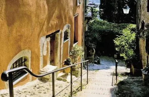 Montfrin Chalet De Esquí | Camping Paradis Bellerive * - Chalet for 4 People