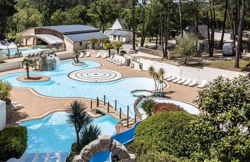 Crach Casa | Camping Romanée Le Fort Espagnol **** - Exclusive mobile home + private 4-room spa for 6 people