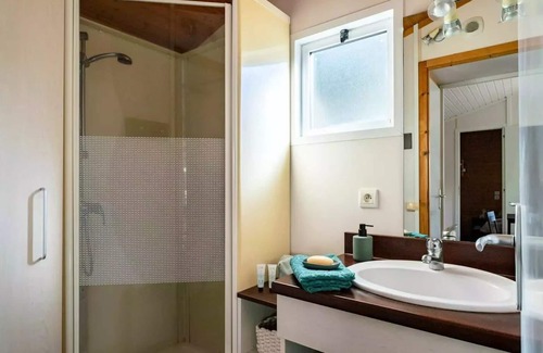 Les Mathes Chalet De Esquí | Camping Sandaya Estanquet * - 3 Room Chalet 4 People + TV *