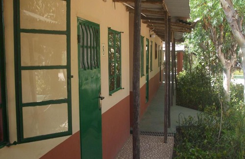 Serrekunda Cabina | Camping-Sukuta & Lodge