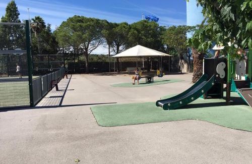 Vic-la-Gardiole Otro | camping tohapi les salins