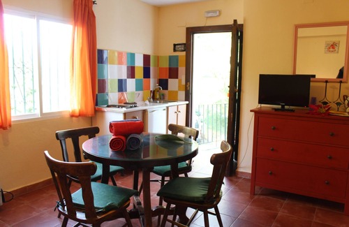 Velilla-Taramay Alquiler De RV | Camping Tropical