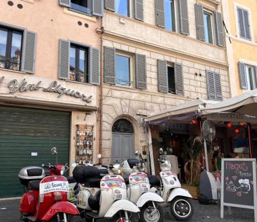 Rione VII Regola Apartamento | Campo De Fiori Home