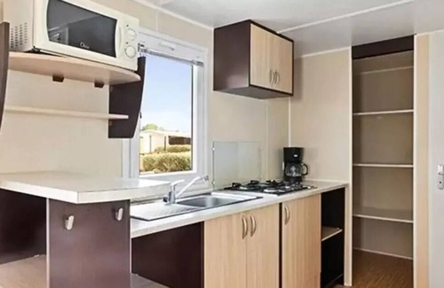 Saint-Amans-des-Cots Casa | Campsite Domaine des Tours**** - Comfort XL 3-room mobile home for 4/6 people