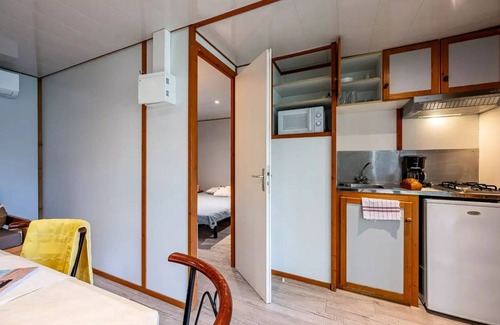 Badefols-sur-Dordogne Chalet De Esquí | Campsite maeva Getaways Les Bö-Bains **** - Chalet Motel 3 Rooms 4/6 People Air-conditioned 2 Bathrooms