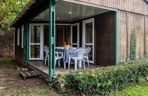 Badefols-sur-Dordogne Chalet De Esquí | Campsite maeva Getaways Les Bö-Bains **** - Chalet Motel 3 Rooms 4/6 People Air-conditioned 2 Bathrooms
