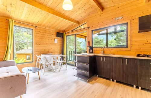 La Salle-en-Beaumont Chalet De Esquí | Campsite Le Champ Long *** - Comfortable 3 bedroom cottage for 6 people