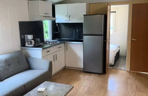 Saint-Leu-dEsserent Casa | Campsite Le Pré des Moines * - Mobil-home LAVANDE + 3 bedrooms 2 to 6 people - 2 pers. included in the tariff