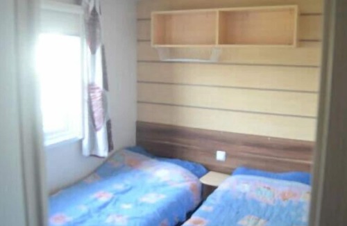 Estang Casa | Camping Les Lacs De Courtès*** - Mobile home Grand Confort 4 rooms 6/8 people