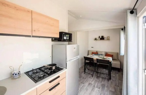 Jard-sur-Mer Casa | Campsite maeva Breathe Summer fragrances **** - Mobil-Home ESSENTIAL 2 Rooms 2/4 People + TV