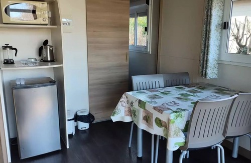 Vaivre-et-Montoille Casa | Campsite Seasonova Vesoul *** - HLL 2 ROOMS - 4 persons 4 persons