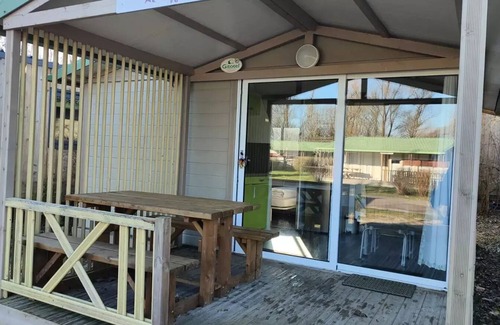 Vaivre-et-Montoille Casa | Campsite Seasonova Vesoul *** - HLL 2 ROOMS - 4 persons 4 persons
