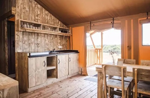 Saint-Julien-des-Landes Casa | Campsite Village de la Guyonnière ***** - Safari Lodge 4 rooms 7 people