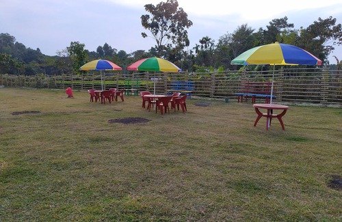 Jorhat Alquiler De RV | Campsite with recreational Activity near Hills and riverside