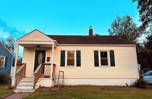 Cherry Hill Apartamento | Campu's Basement Studio w/ private entrance