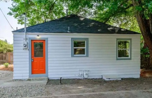 Corvallis Casa | Campus Cottage