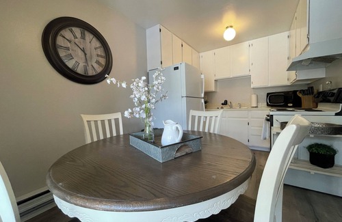 Fort Collins Condominio | Campus West Nest | King Bed + Walk to CSU
