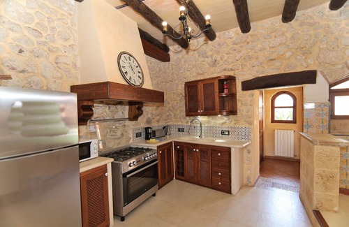 Muro Villa | Can Bassa 243 fantástica villa con piscina privada, terraza, barbacoa y aire acondicionado