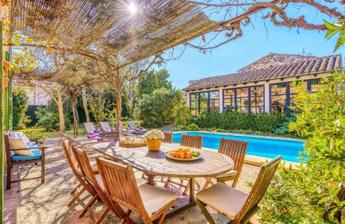 Petra Casa | Can Casta