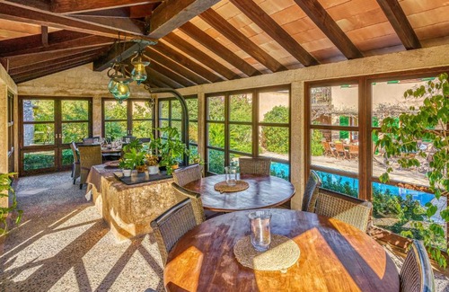 Petra Casa | Can Casta