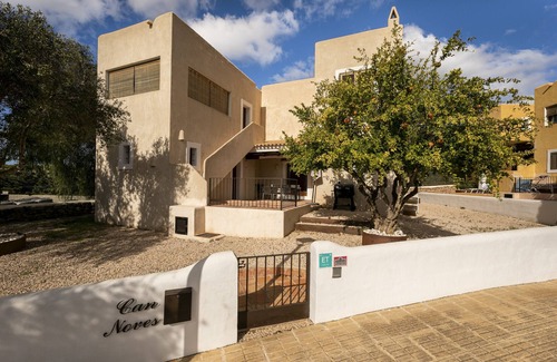 Sant Francesc Xavier Villa | CAN NOVES-Fabulosa villa en zona céntrica y tranquila
