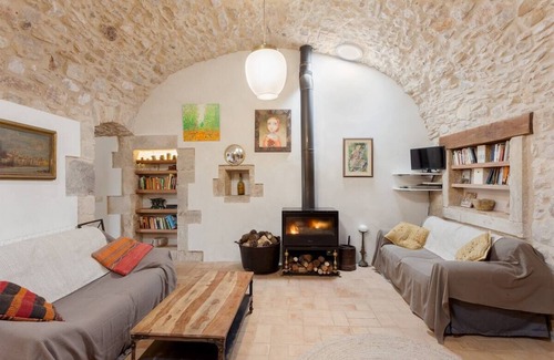 Girona Condominio | Can Feliu, downstairs apartment, Sant Daniel-Girona