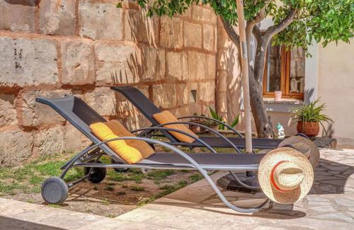 Petra Casa | Can Floreada