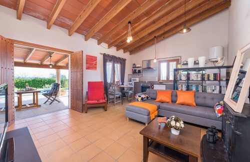 Moscari Villa | CAN GALLU - ADULTS ONLY - Villa con piscina privada en Moscari (Selva). WiFi Gratis