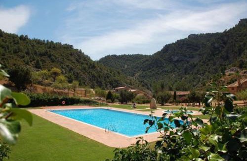 Prat de Comte Casa | Can Miqueló - casa rural 16 hòstes