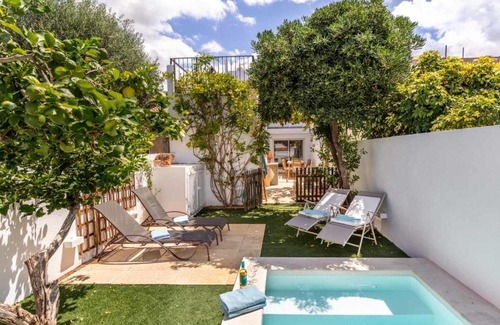 Colonia de Sant Pere Casa | Can Miquel Beautiful family house with pool next to the beach