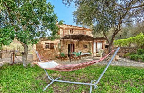 Petra Casa | Can Monget by Rentallorca