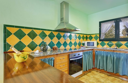 Serra de Daró Casa | Can Pujol Turisme Rural
