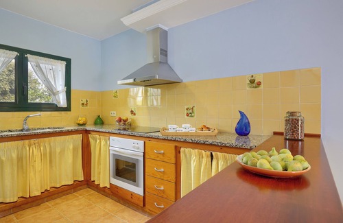 Serra de Daró Casa | Can Pujol Turisme Rural