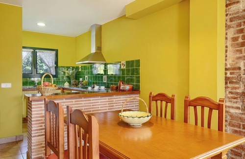 Serra de Daró Casa | Can Pujol Turisme Rural